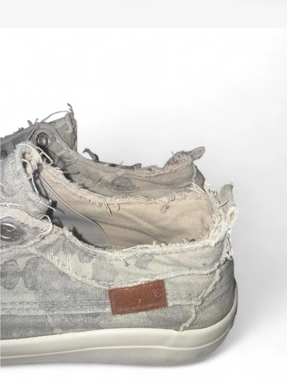 Frayed Canvas Slip-On Camo Sneakers - Gray